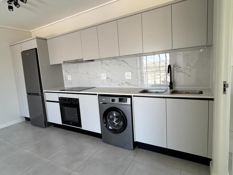 To Let 1 Bedroom Property for Rent in Sandown Western Cape